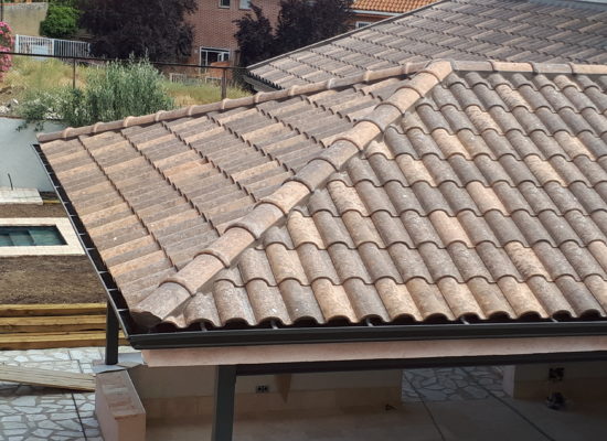 Tb-10-tech_entrepins-roof-tile_49529884766_o